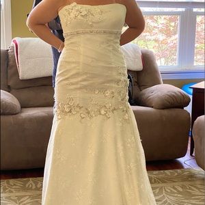 Strapless Ivory Lace Wedding Gown with Train